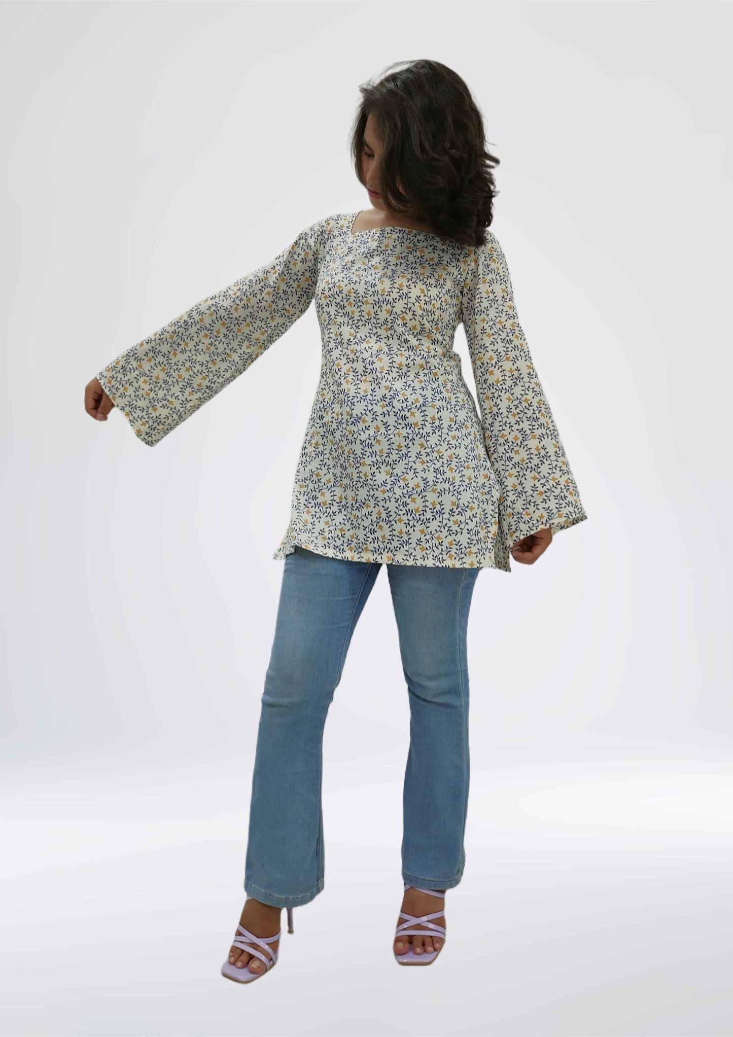 Meadow Bloom Bell-Sleeve Short Kurti